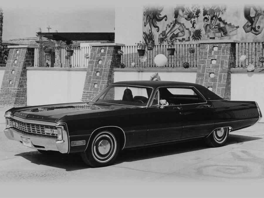  Imperial LeBaron Hardtop Sedan (GY-M) 1971 года  (фото 3 из 5)